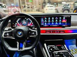 بی ئێم دەبڵیو سیریەس 7